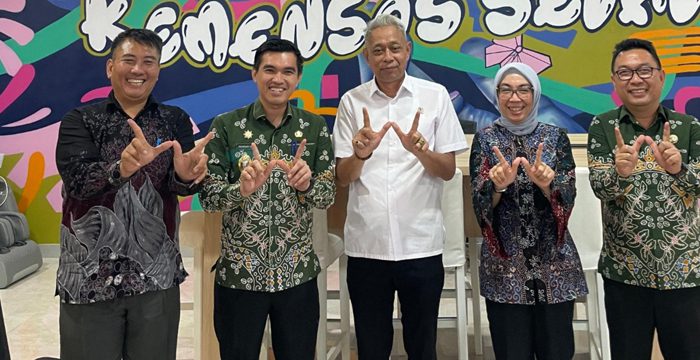 Bupati Way Kanan Audiensi dengan Kemensos, Bahas Jaminan Sosial dan Sekolah Rakyat