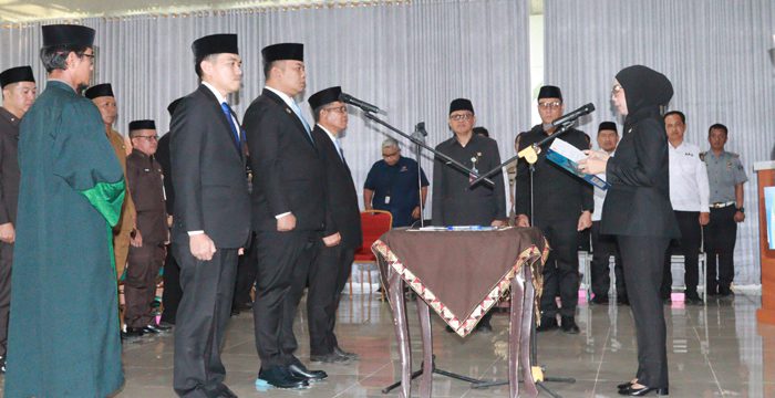 Machiavelli Herman Dilantik Jadi Sekda Way Kanan, Bupati Ayu: Harus Bawa Perubahan Nyata